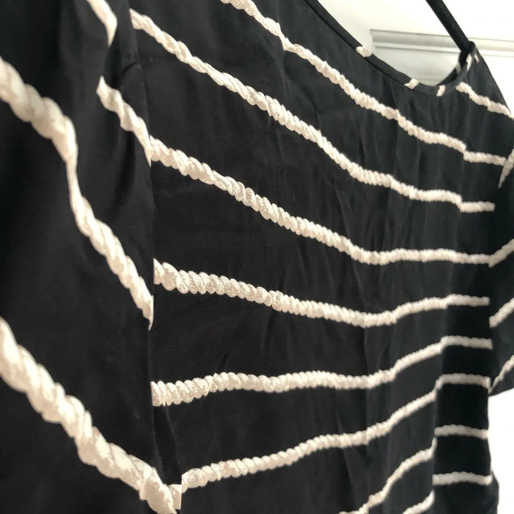 Joie Black and Tan Rope Print Silk Short Sleeve Blouse - Picture 6 of 6